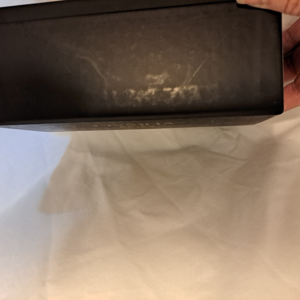 Versace Black and Gold Box Set - Picture 4 of 10